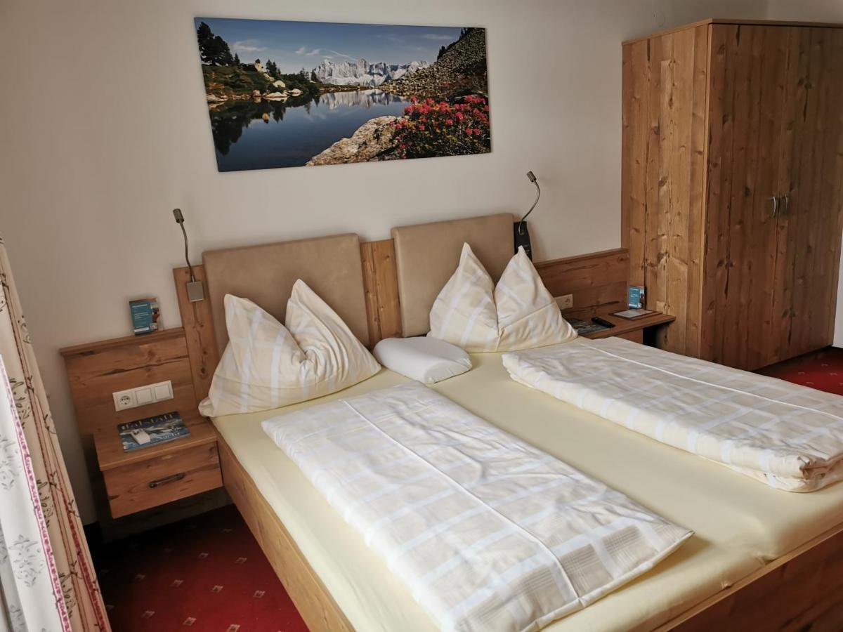 Oberauer Wagrain - Die Eco Familien Hotelpension B&B エクステリア 写真