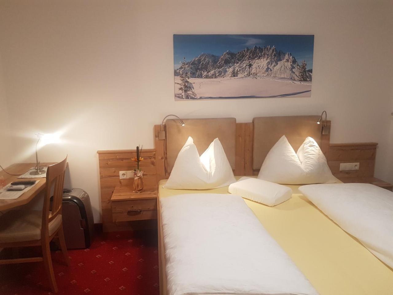 Oberauer Wagrain - Die Eco Familien Hotelpension B&B エクステリア 写真