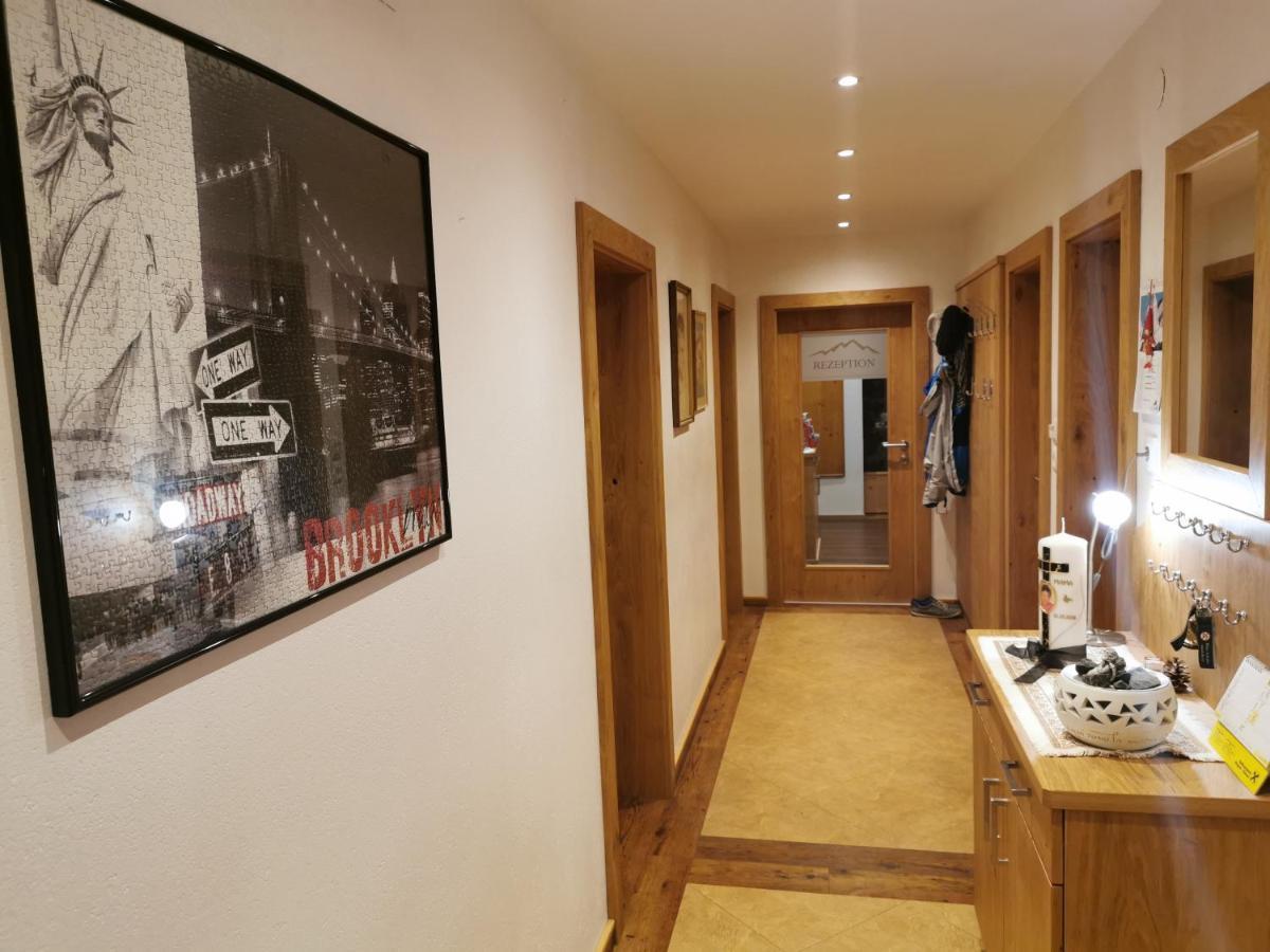 Oberauer Wagrain - Die Eco Familien Hotelpension B&B エクステリア 写真